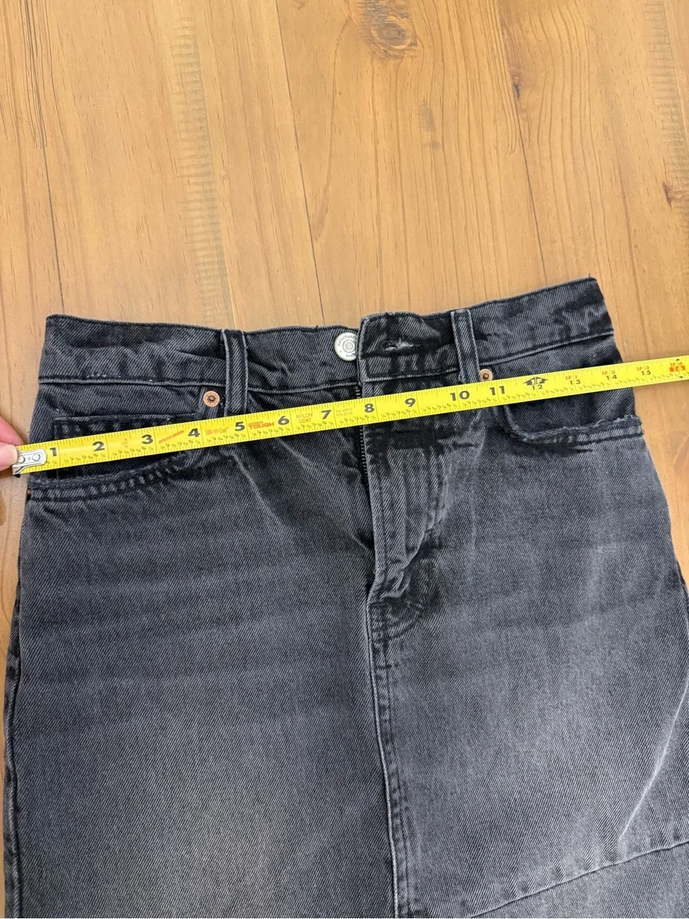 Reformation Tazz Maxi Denim Long Skirt Size 23 Black Wash Front Slit Taw Hem - Picture 8 of 15